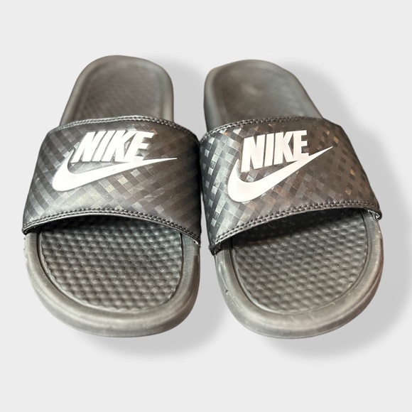 Nike Shoes - BLACK NIKE SLIDES - Size 9